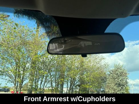 Used 2017 RAM 5500 Tradesman w/ Chrome Appearance Group image 13