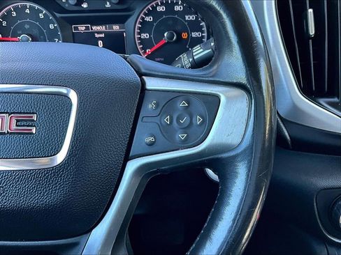 Used 2018 GMC Terrain SLE image 18