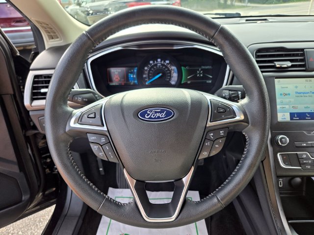 Used 2020 Ford Fusion SE w/ Equipment Group 151A FWD image 30