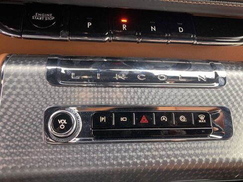 New 2025 Lincoln Aviator Black Label w/ Jet Appearance Package image 26