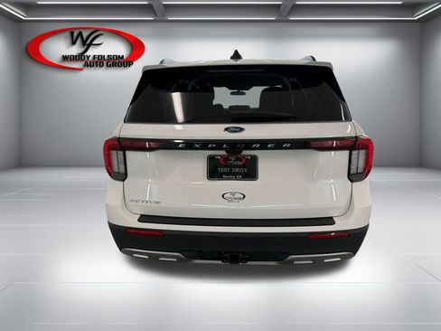 New 2026 Ford Explorer Active w/ Active Comfort Package RWD image 7