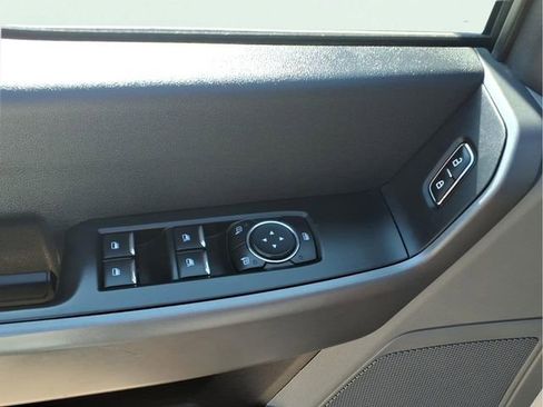 Used 2024 Ford F250 XLT AWD/4WD image 17