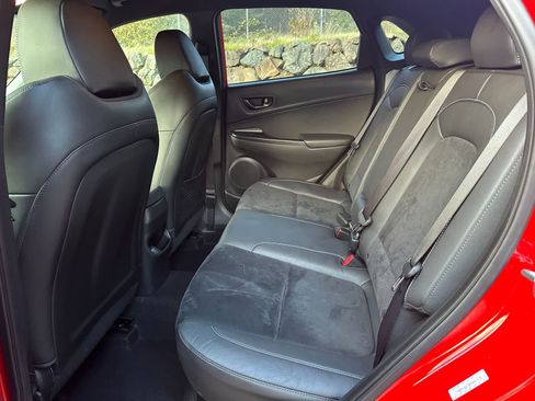 Used 2022 Hyundai Kona N FWD image 11