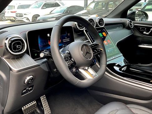 Used 2026 Mercedes-Benz GLC 43 AMG 4MATIC image 18