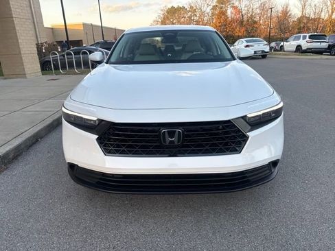 New 2025 Honda Accord LX image 7