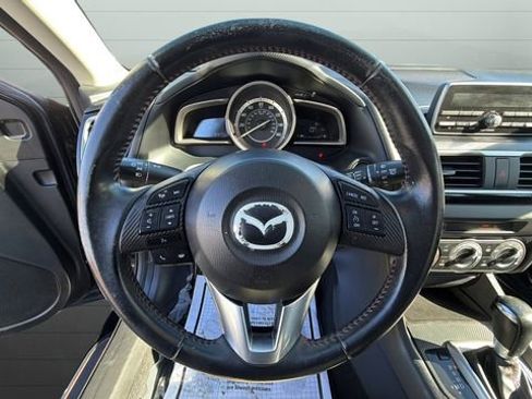 Used 2014 MAZDA MAZDA3 i Touring w/ Moonroof Package 1 image 11
