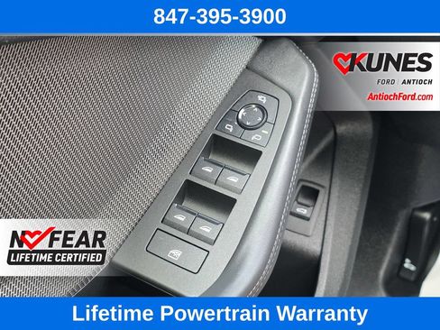 Used 2025 BMW 228i xDrive AWD/4WD image 37
