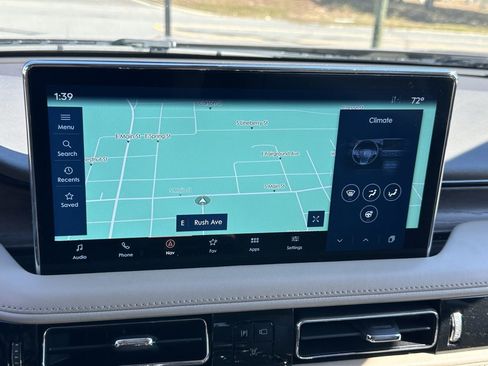 Used 2021 Lincoln Nautilus Reserve w/ Equipment Group 202A image 6