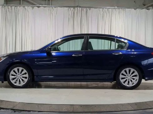 Used 2015 Honda Accord EX image 5