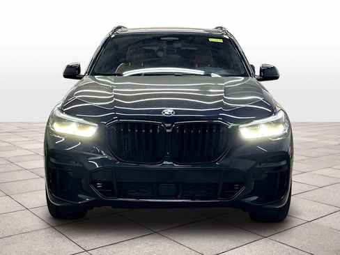 Used 2022 BMW X5 xDrive40i w/ M Sport Package AWD/4WD image 3