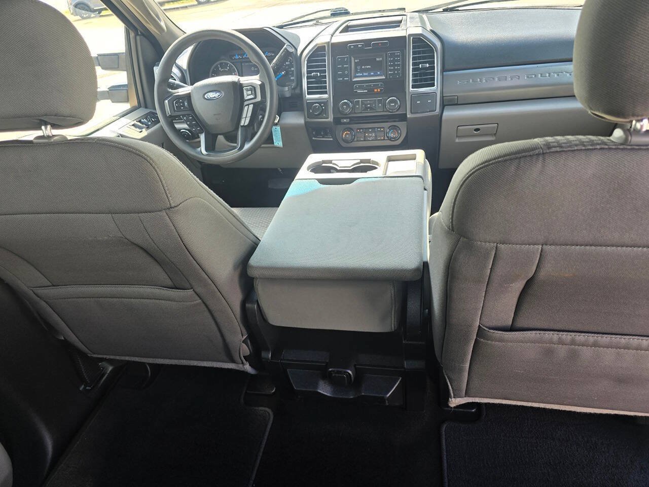 Used 2017 Ford F250 XLT w/ XLT Value Package RWD image 23