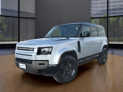 Used 2022 Land Rover Defender 110 X-Dynamic SE AWD/4WD image 9