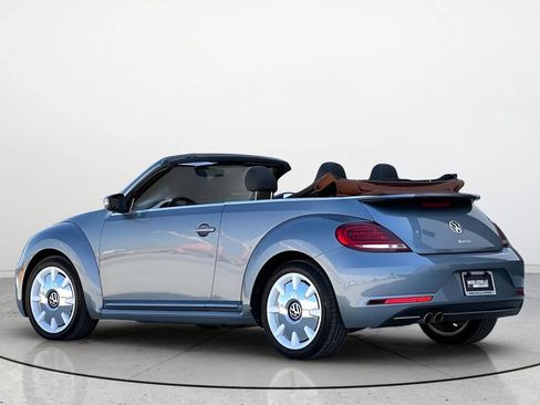 Used 2019 Volkswagen Beetle 2.0T Final Edition SEL FWD image 4