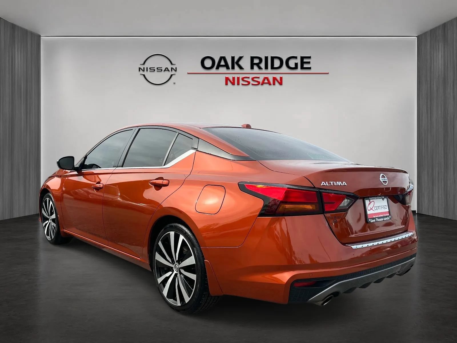 Used 2021 Nissan Altima 2.5 SR w/ SR Premium Package FWD image 5
