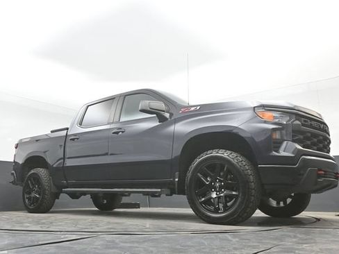 Used 2022 Chevrolet Silverado 1500 Custom Trail Boss w/ LPO, Dark Essentials Package AWD/4WD image 38