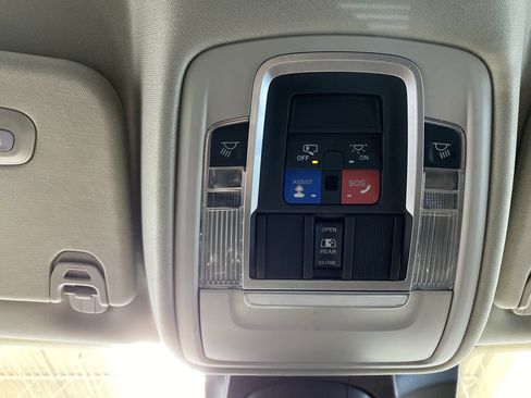 Used 2022 RAM 1500 Laramie image 26