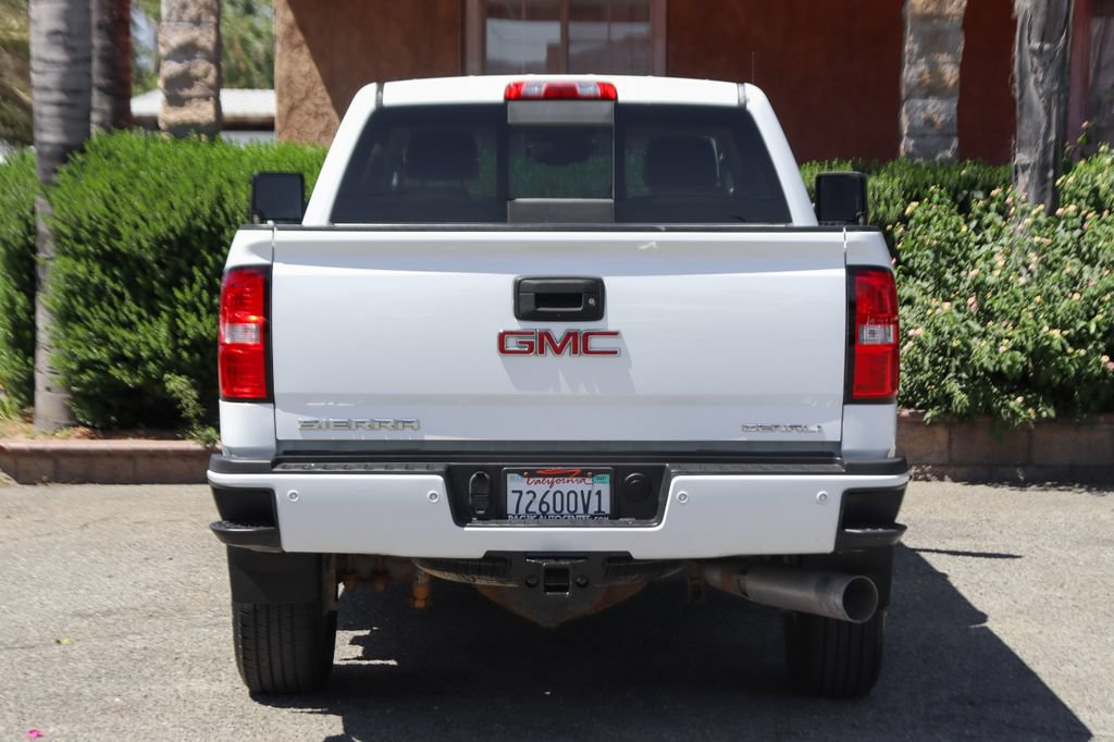 Used 2015 GMC Sierra 2500 Denali w/ Duramax Plus Package AWD/4WD image 7