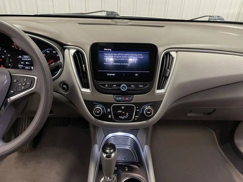 Used 2020 Chevrolet Malibu LS w/ Driver Confidence Package II image 28