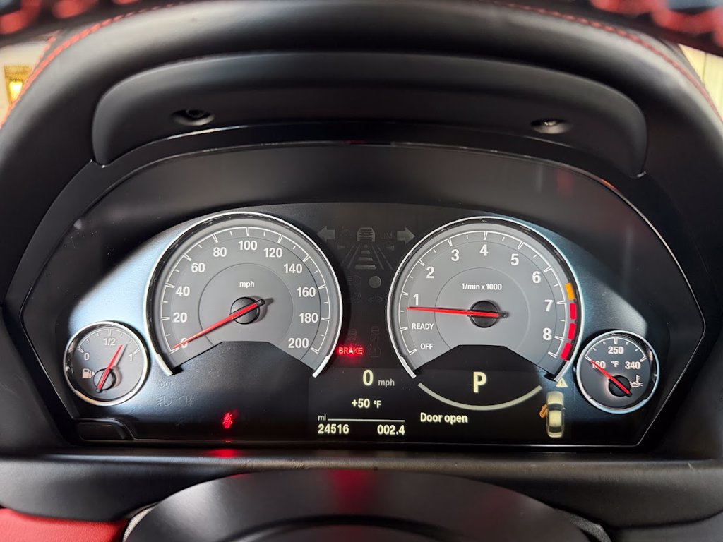 Used 2016 BMW M3 RWD image 21