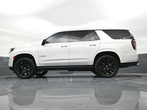 Used 2021 Chevrolet Tahoe High Country w/ Premium Package AWD/4WD image 26