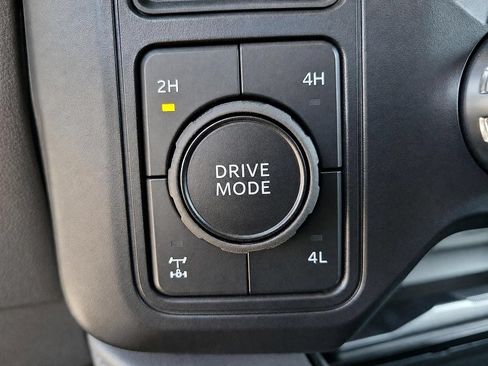 New 2026 Ford F250 Platinum AWD/4WD image 16