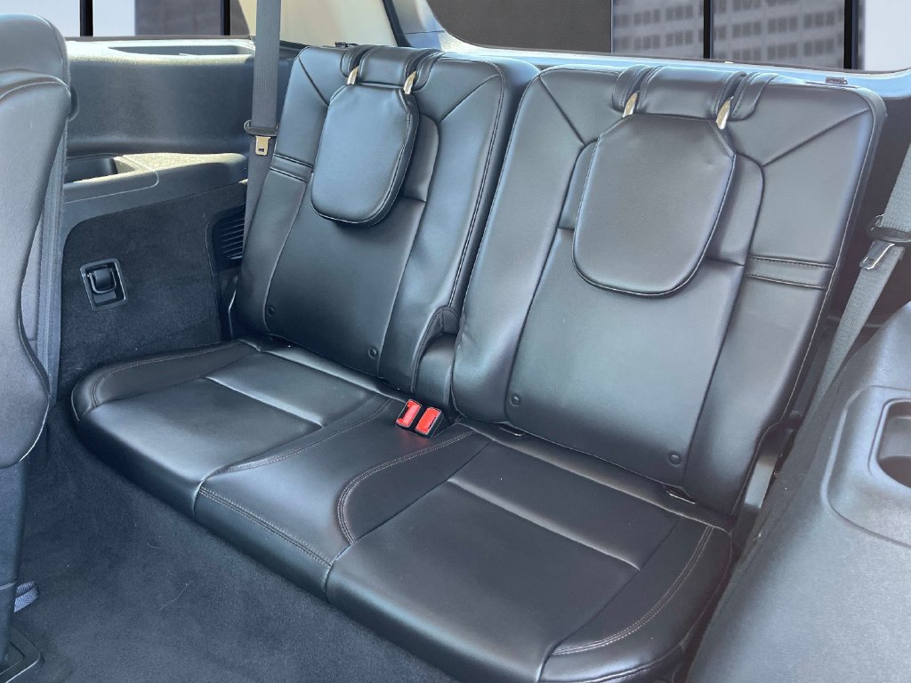 Certified 2023 Lincoln Aviator 2WD w/ Premium Package image 18