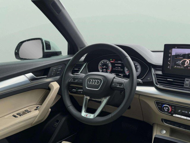 Certified 2024 Audi Q5 2.0T Premium Plus AWD/4WD image 22