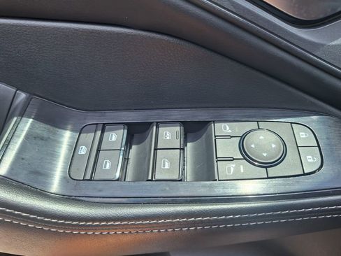Used 2022 Nissan Rogue SV w/ SV Premium Package FWD image 20