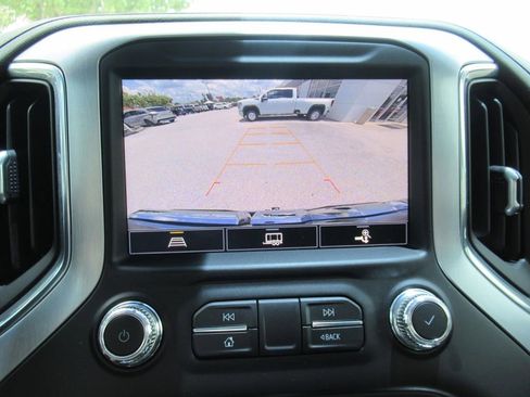 Used 2021 GMC Sierra 1500 SLT w/ SLT Premium Package AWD/4WD image 29