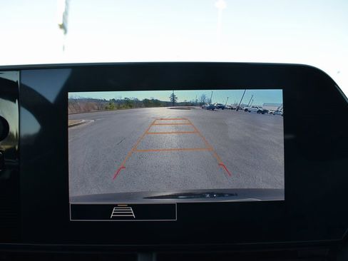 Certified 2024 Chevrolet Trax RS w/ Driver Confidence Package image 21