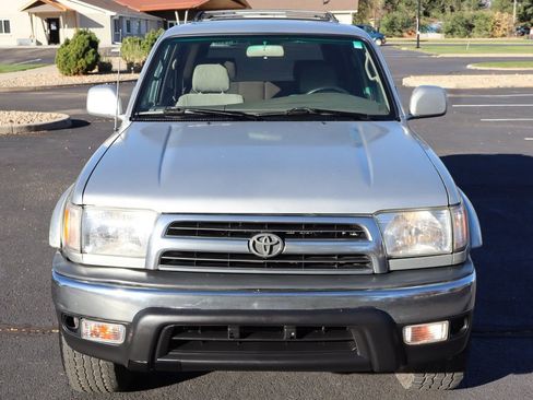 Used 2000 Toyota 4Runner SR5 w/ Upgrade Value Pkg 4 image 12