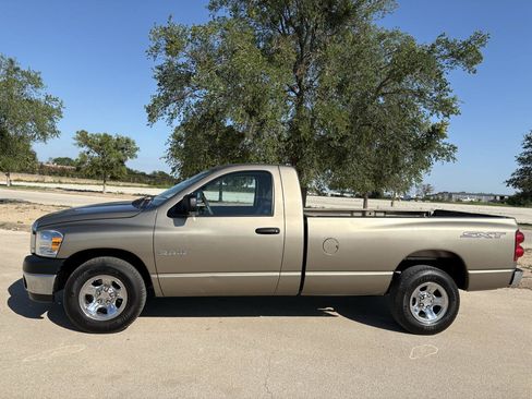 Used 2008 Dodge Ram 1500 Truck ST RWD image 3
