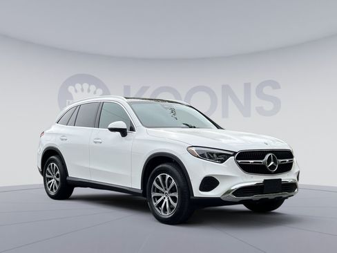 Certified 2025 Mercedes-Benz GLC 300 4MATIC image 15