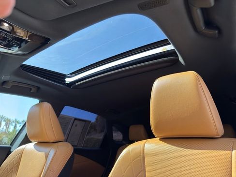 Certified 2024 Lexus RX 350 Premium Plus w/ Accessory Package (Z1) FWD image 17