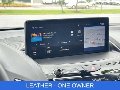Used 2022 Acura RDX AWD w/ Technology Package image 3