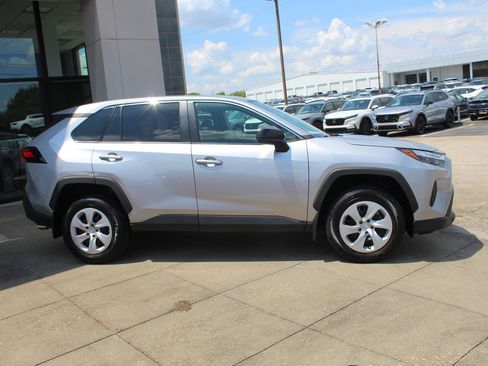 Used 2024 Toyota RAV4 LE FWD image 3