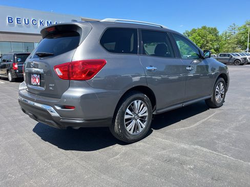 Used 2020 Nissan Pathfinder SL AWD/4WD image 6