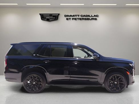 Used 2021 Cadillac Escalade Sport w/ LPO, ONYX Package AWD/4WD image 6