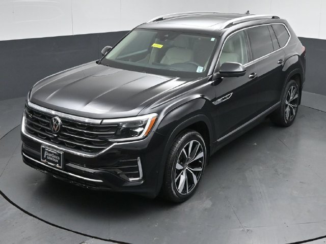 Used 2024 Volkswagen Atlas SEL Premium R-Line AWD/4WD image 45