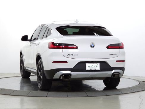 Used 2022 BMW X4 xDrive30i AWD/4WD image 6