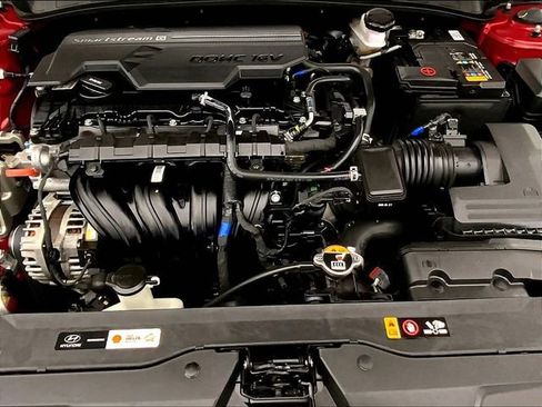 Used 2023 Hyundai Elantra SEL image 10