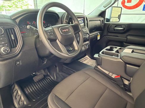 New 2026 GMC Sierra 2500 Pro AWD/4WD image 16