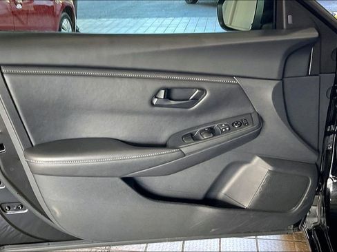 Used 2025 Nissan Sentra S image 2