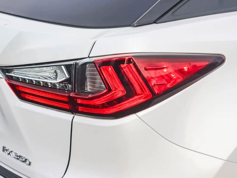 Certified 2022 Lexus RX 350 AWD image 8