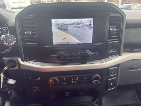 Used 2021 Ford F150 XLT image 17