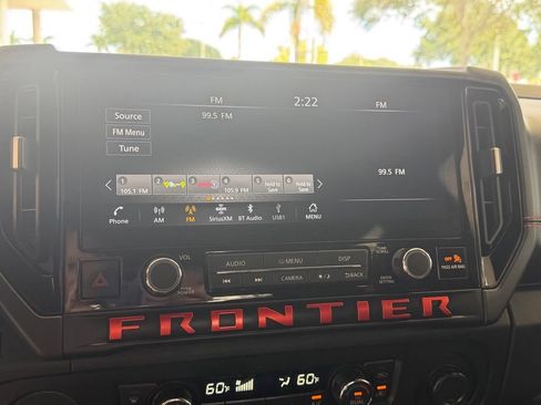 Used 2025 Nissan Frontier Pro-X RWD image 8