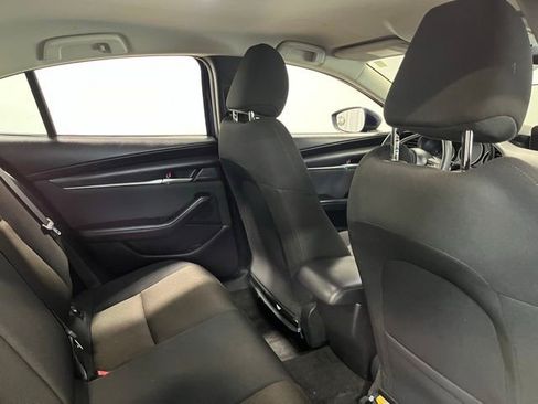 Used 2021 MAZDA MAZDA3 s FWD image 14
