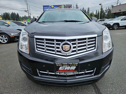 Used 2015 Cadillac SRX Luxury w/ Driver Awareness Package FWD image 2