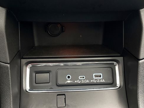 Used 2023 Subaru Ascent Onyx Edition AWD/4WD image 15