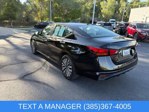 Used 2025 Nissan Altima 2.5 SV AWD/4WD image 6